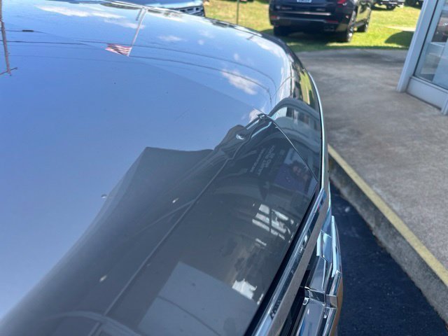 Used 2018 PEPPERDUST METALLIC Chevrolet LT image 7