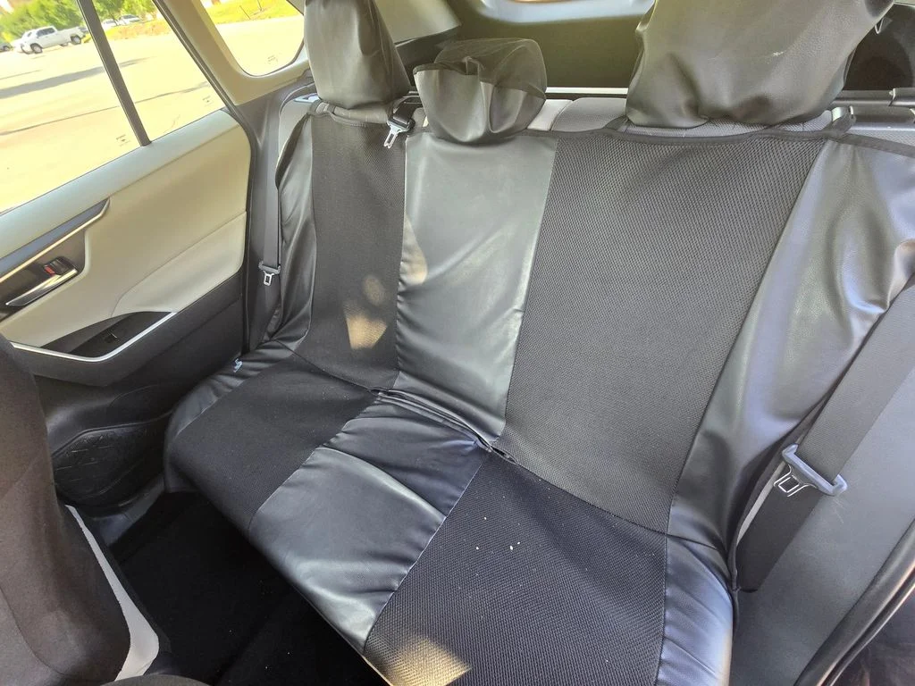 Used 2025  Toyota XLE image 12