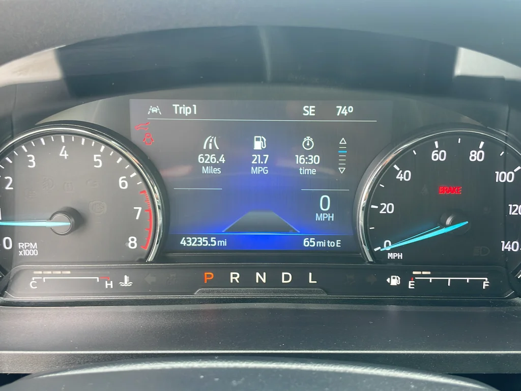 Used 2023 Blue Ford XLT image 14