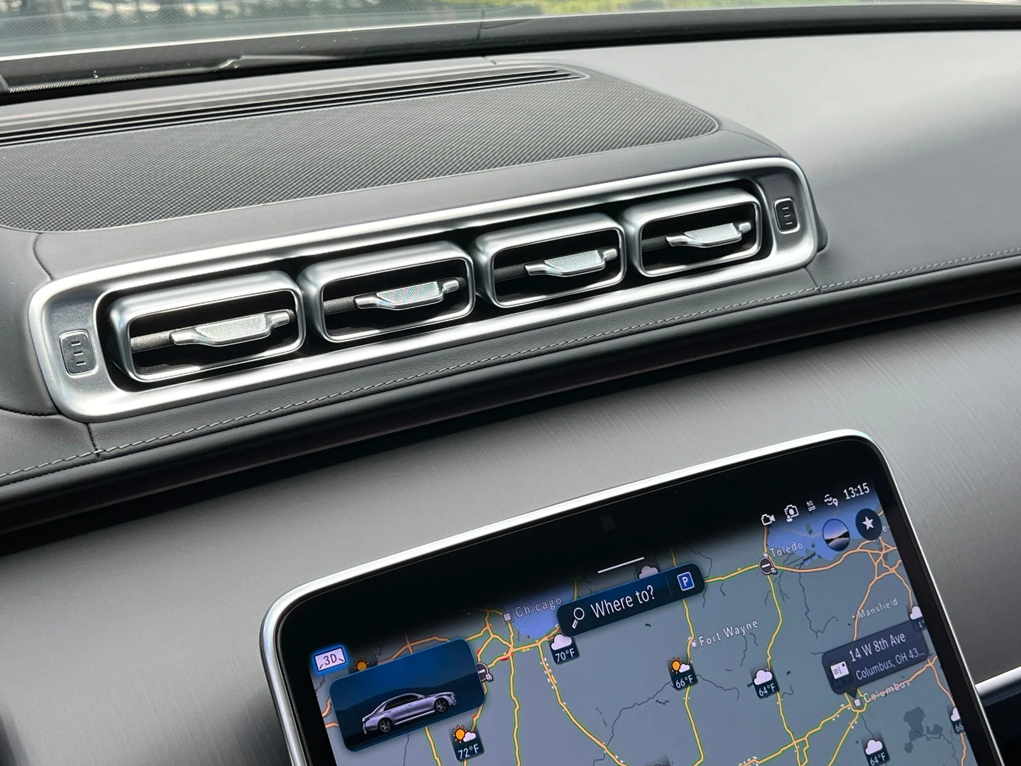 Used 2025 Gray Mercedes-Benz S 63 E AMG® image 32