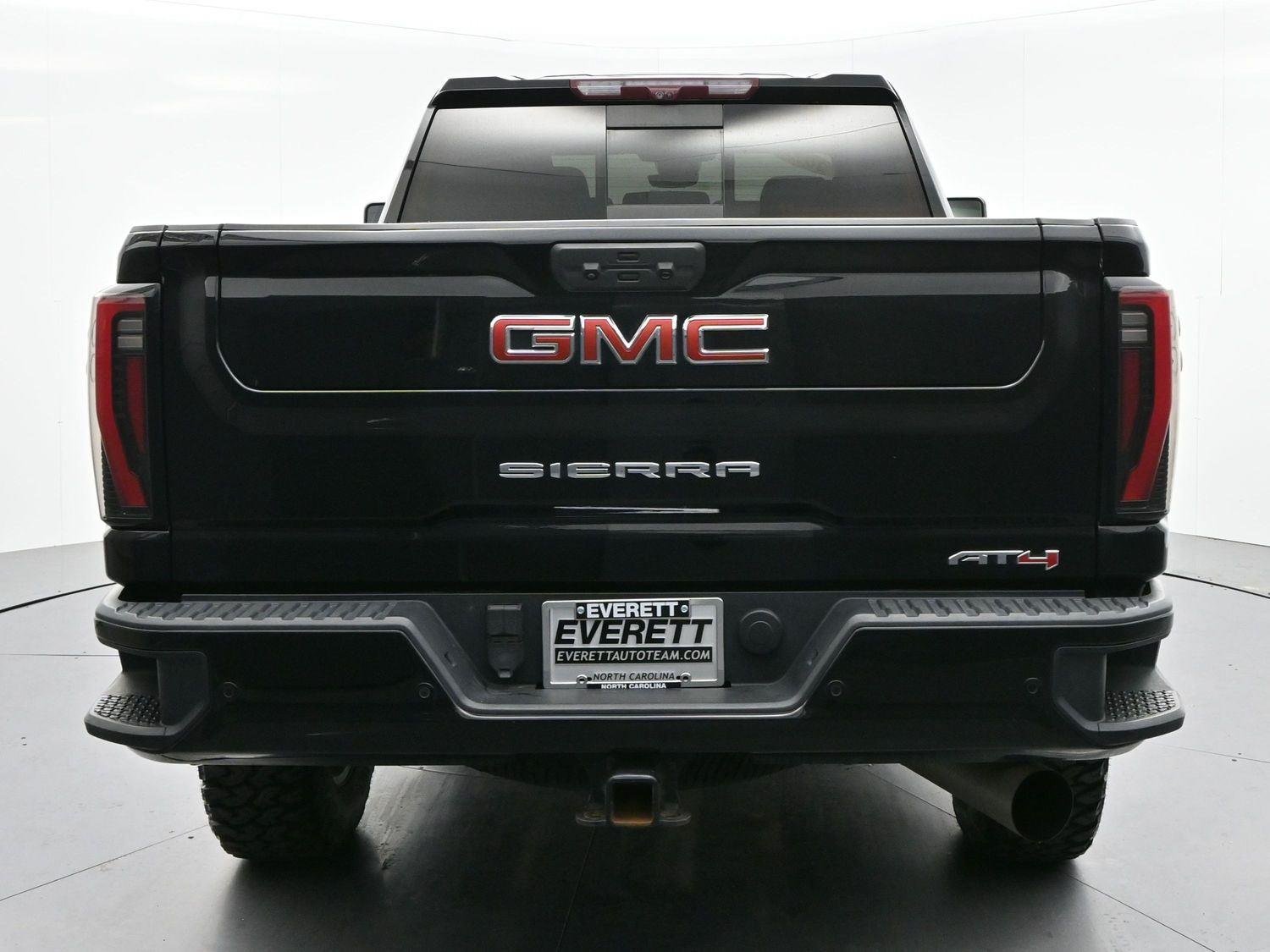 Used 2024 Onyx Black GMC AT4 image 6