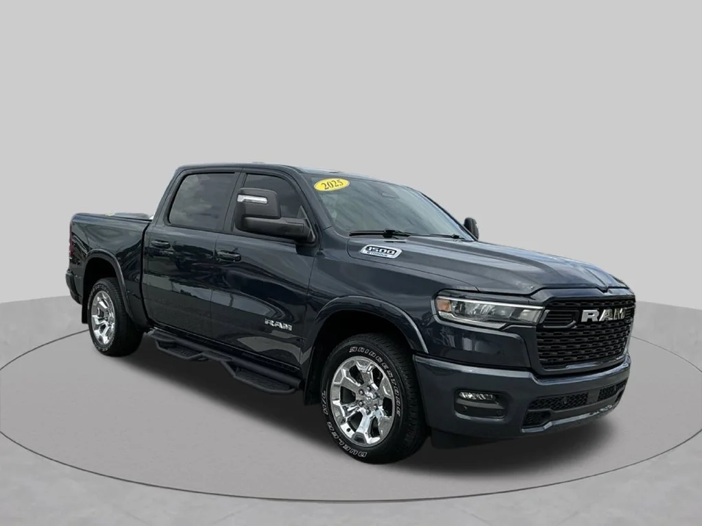 Used 2025 Blue Ram Big Horn/Lone Star image 10