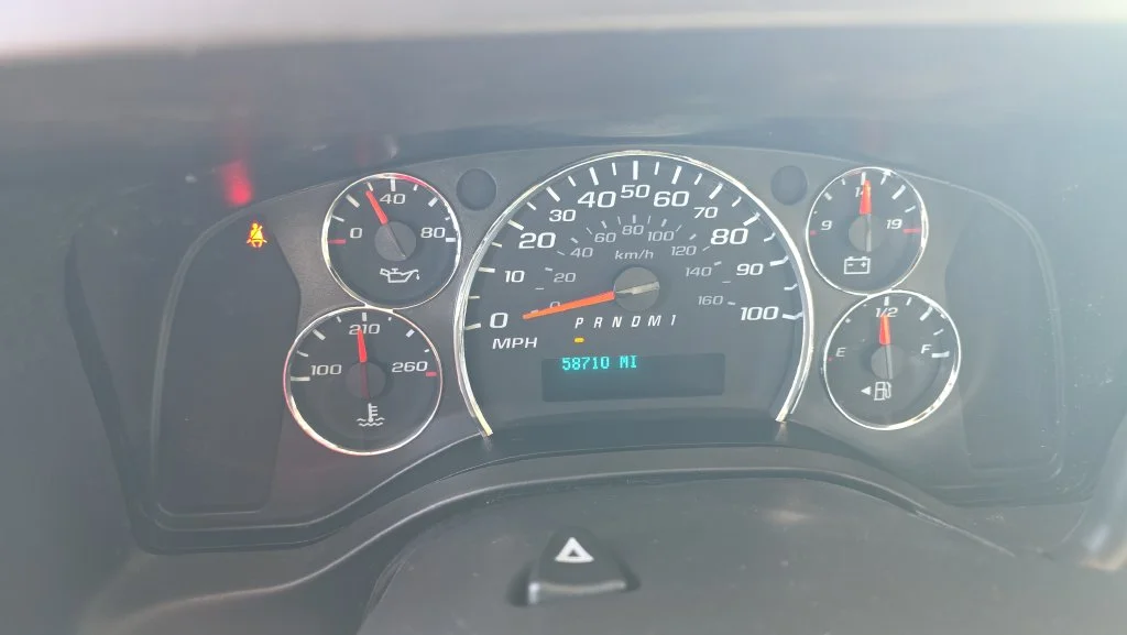 Used 2019 White Chevrolet Work Van image 16