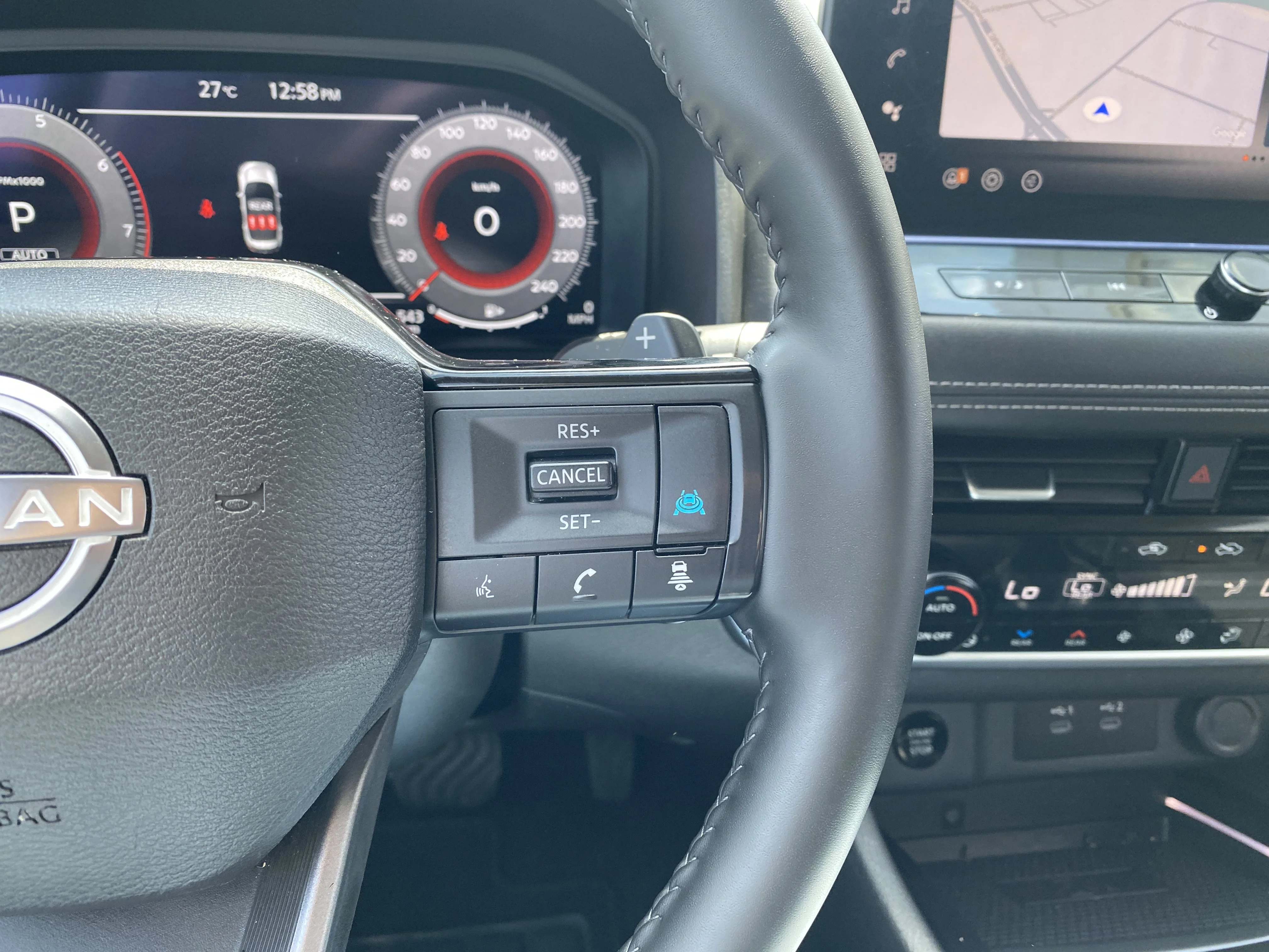 Certified Used 2025 White Nissan SL AWD * PANORAMIC SUNROOF * 360 CAMERA * RADAR CRUISE * image 13