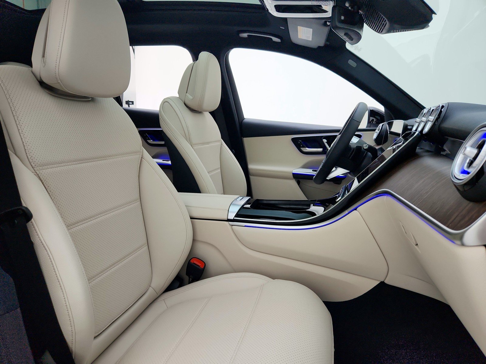New 2026 Black Mercedes-Benz GLC 300 SUV image 20