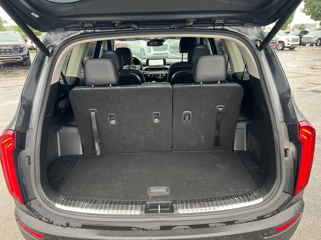 Used 2022  Kia SX image 6