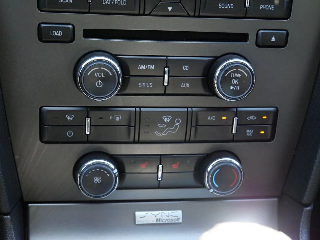 Used 2014 Black Ford V6 Premium image 25