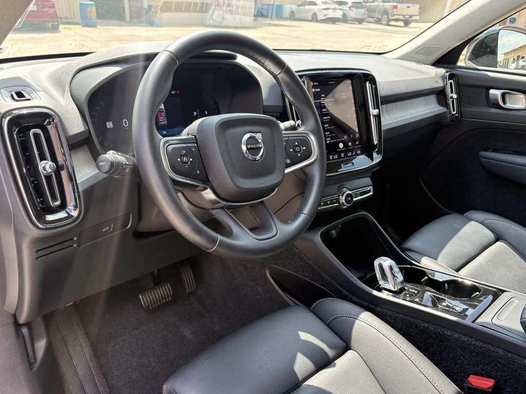 Certified Used 2026 Crystal White Volvo Plus image 14
