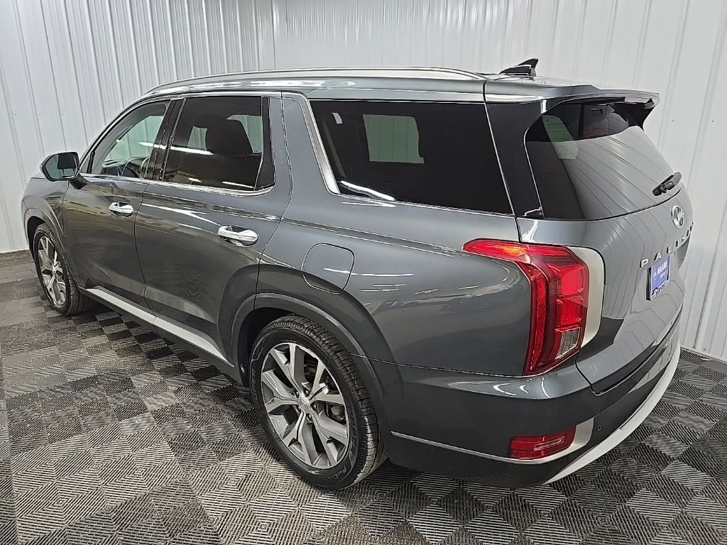 Used 2022 Gray Hyundai Limited image 9