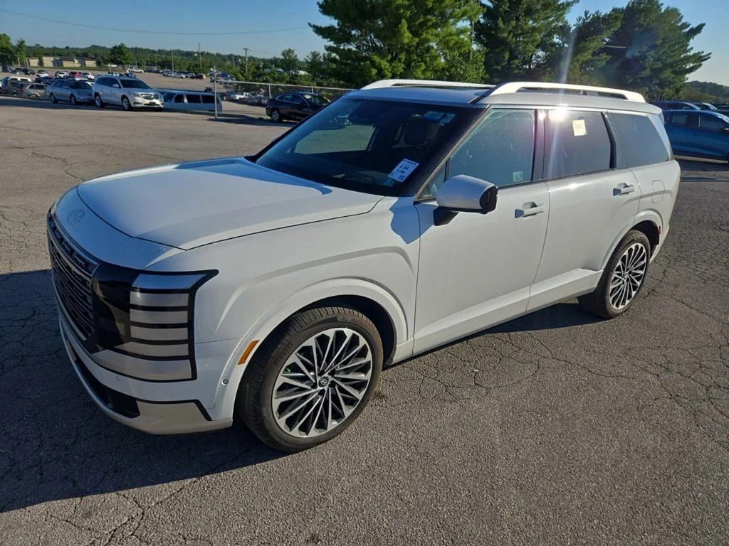 Used 2026 White Hyundai Calligraphy image 15