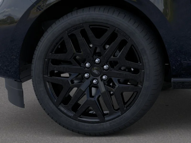 New 2026 Agate Black Metallic Ford Platinum® image 19