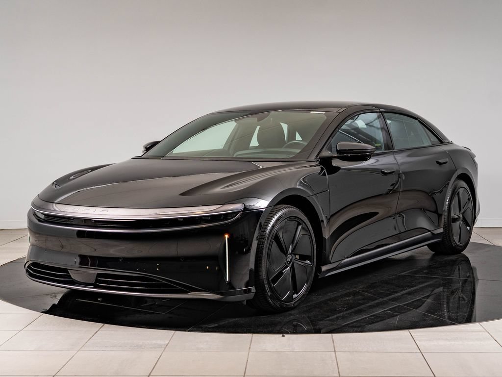2024 Lucid Air Touring's photo