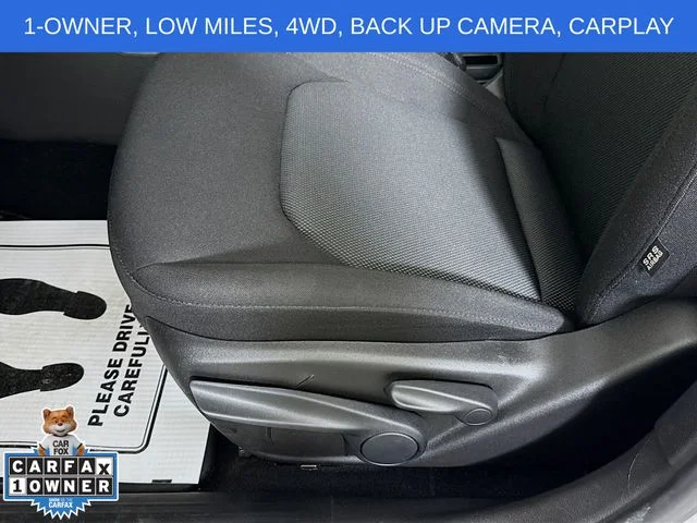 Used 2023 White Jeep Latitude image 19