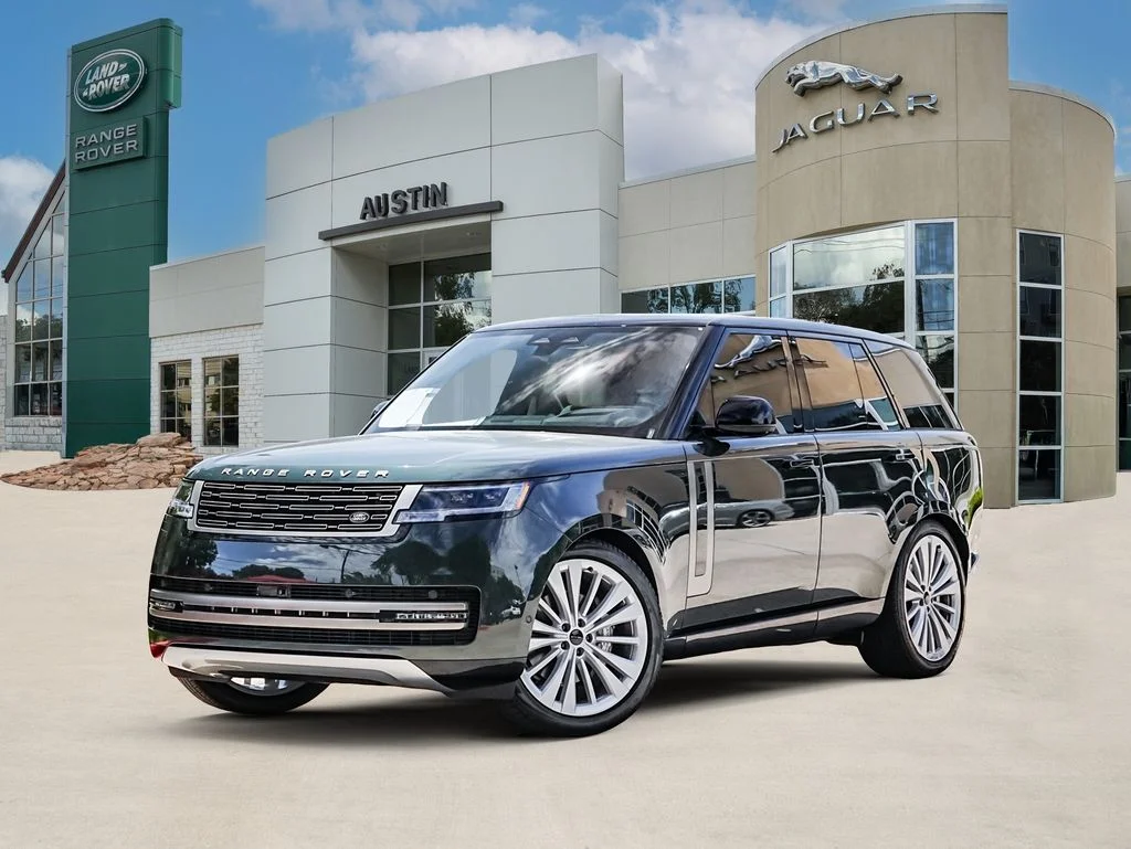 2026 Land Rover Range Rover 3.0 SE SWB's photo
