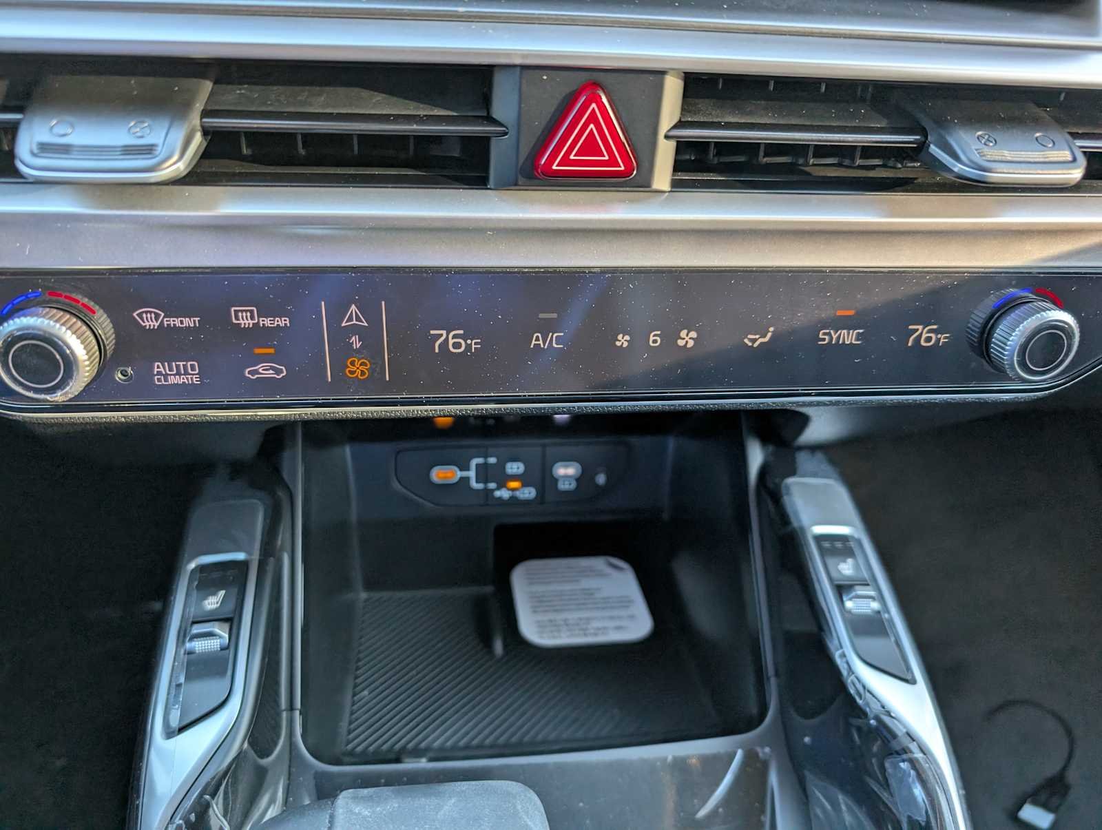 2026 Kia Sorento S - Photo 26