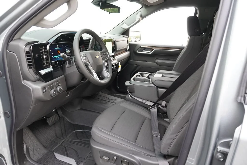 New 2026 Sterling Gray Metallic Chevrolet LT image 10