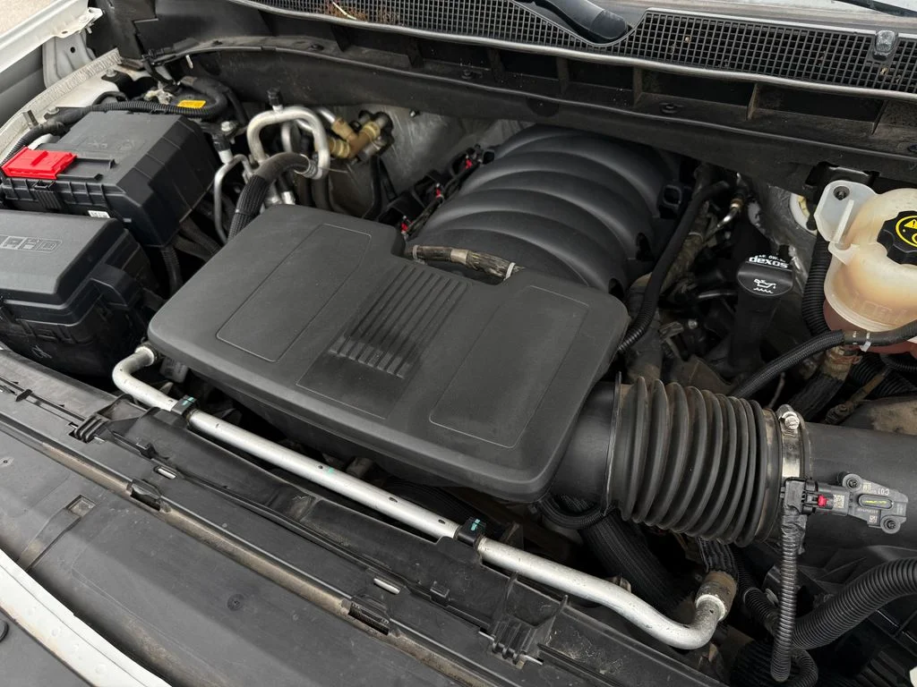Used 2021 White Chevrolet Commercial Fleet image 32