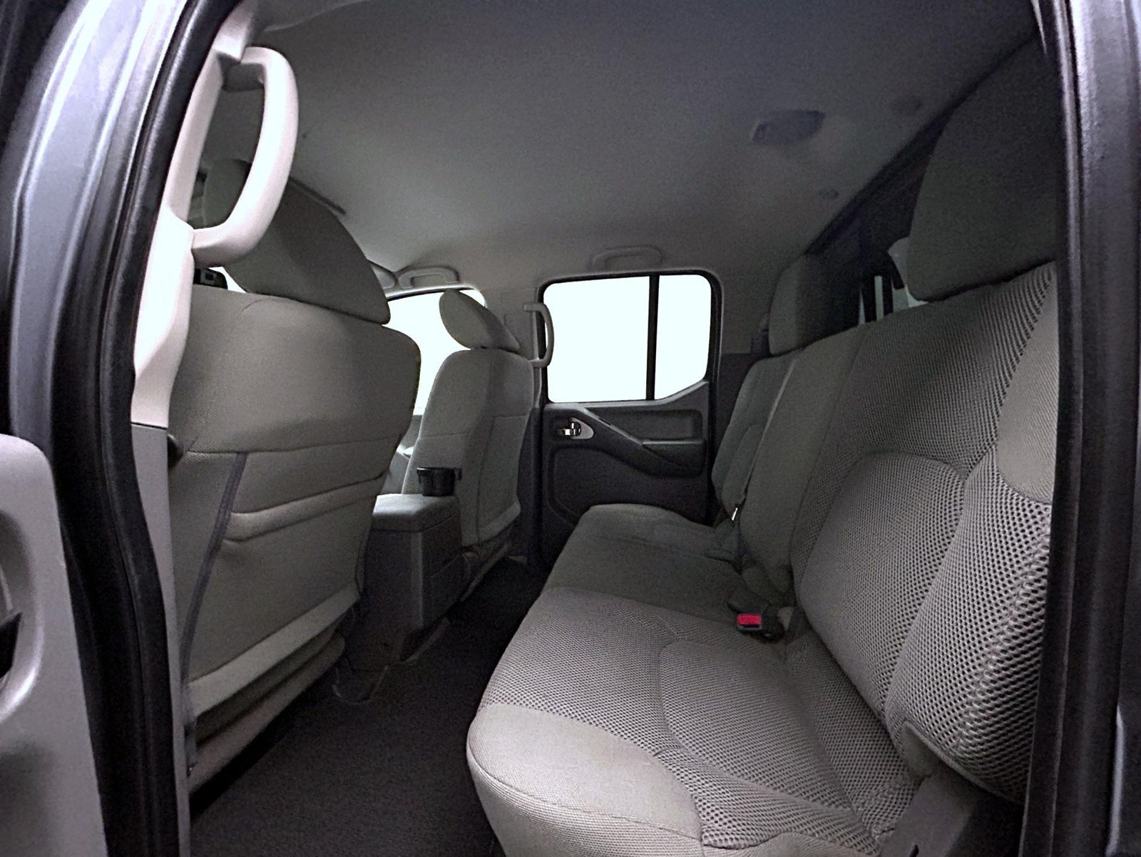 Used 2018 Gray Nissan SV image 17