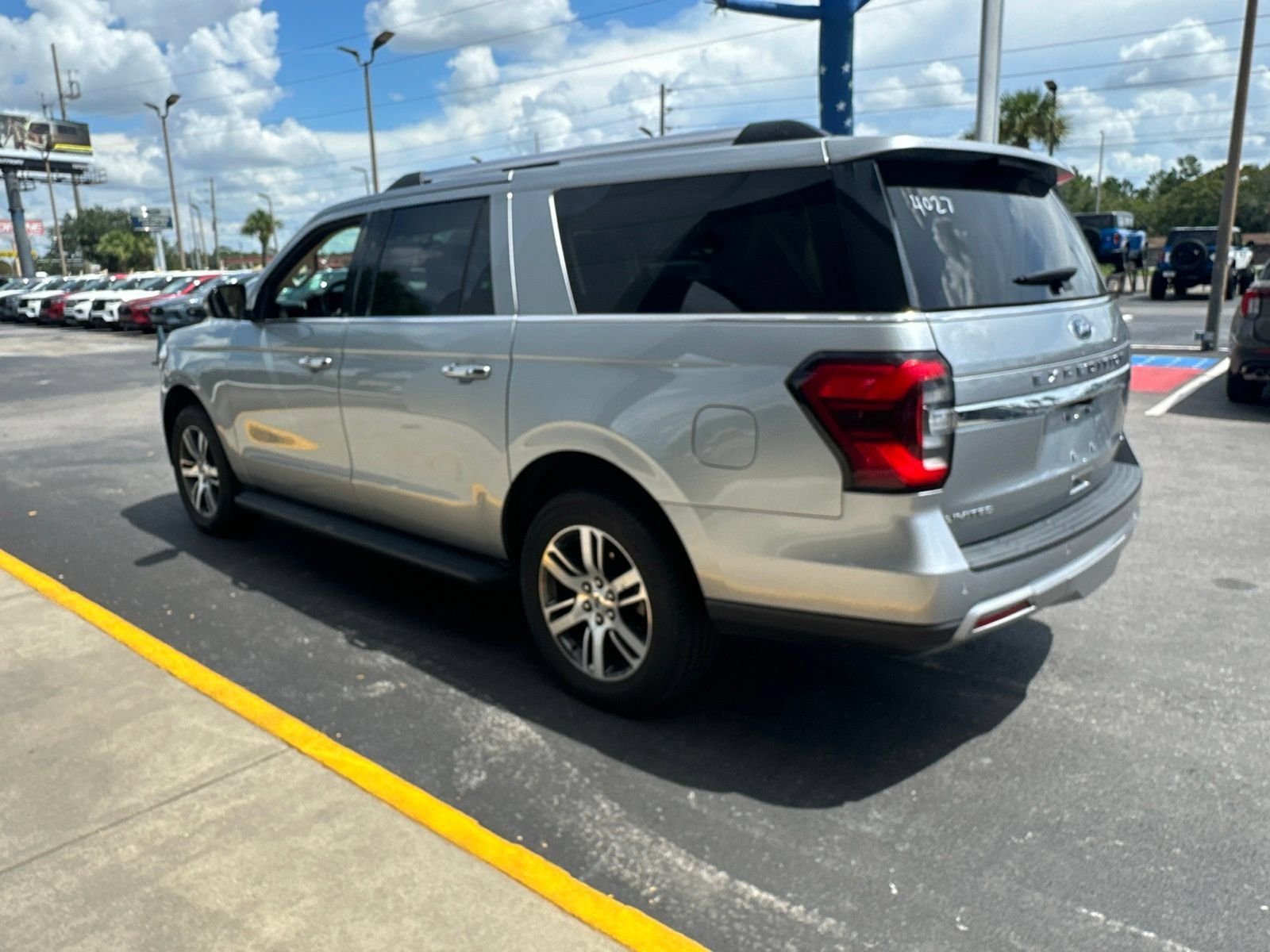 Used 2024 Silver Metallic Ford Limited image 7