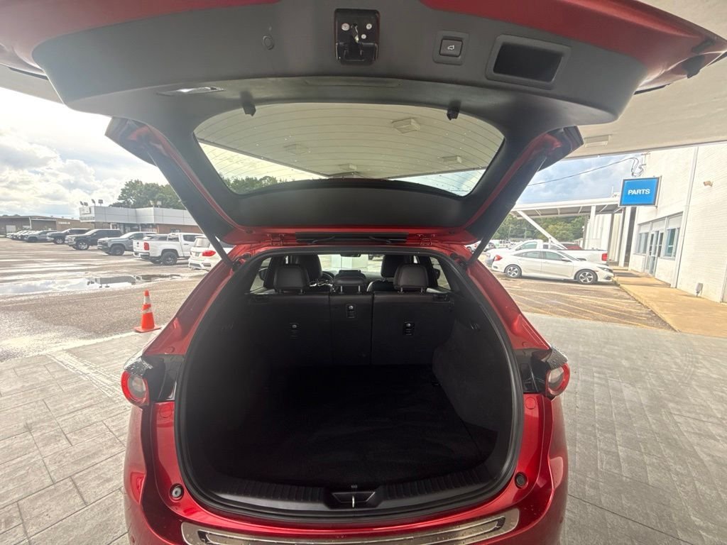Used 2021 Red Mazda Signature image 47