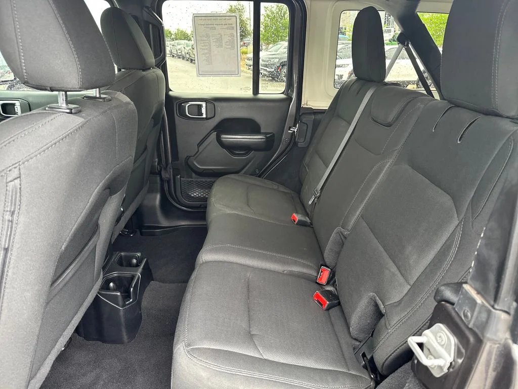 Used 2020 Gray Jeep Unlimited Sport S image 31