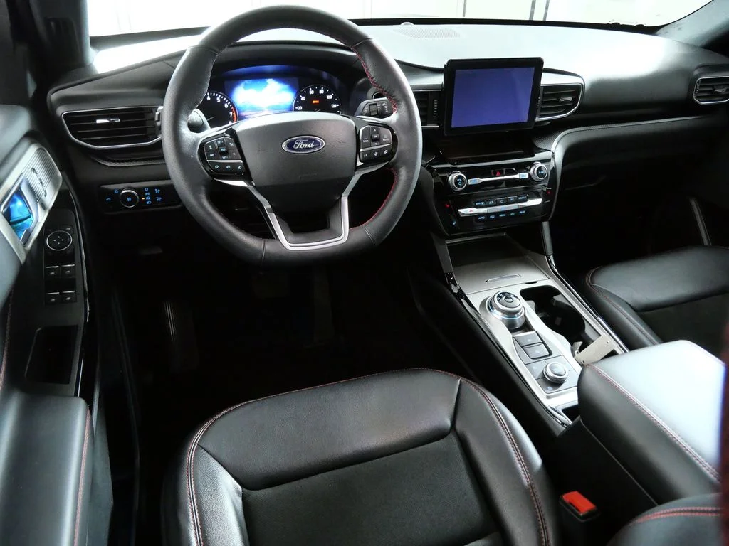 Used 2023 Blue Ford ST-Line image 4