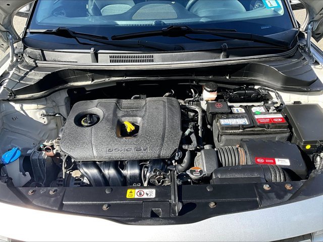 Used 2020 Silver Kia S image 10