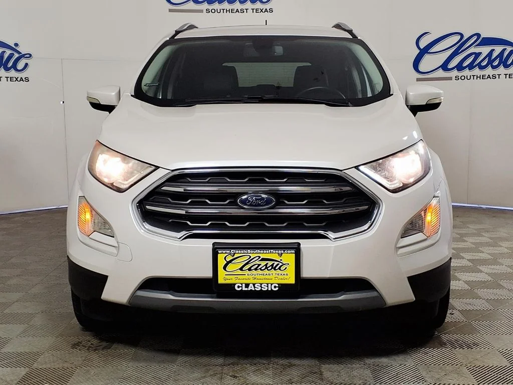 Used 2019 White Ford Titanium image 3