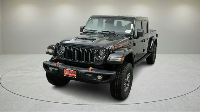 New 2026 Black Clear-Coat Exterior Paint Jeep Mojave X image 3