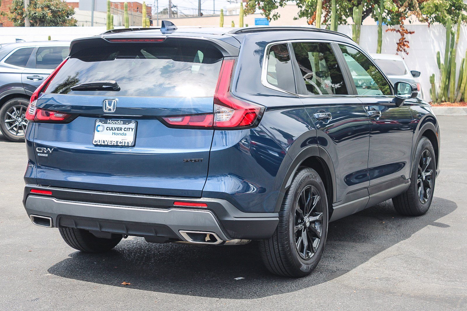 Certified Used 2025 Canyon River Blue Metallic Honda Sport image 8