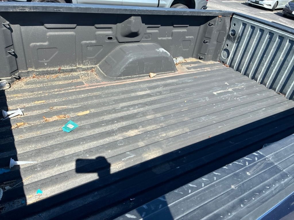 Used 2019 Blue Chevrolet WT image 9