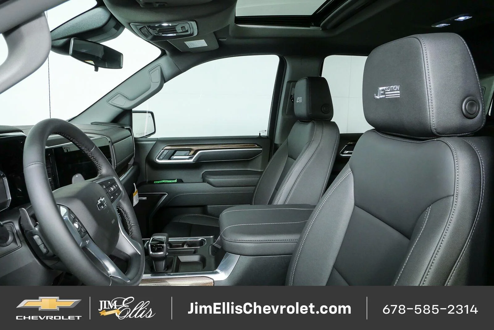 New 2026 Sterling Gray Metallic Chevrolet RST image 6