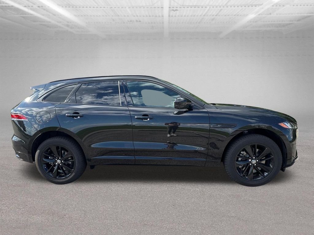 2026 Jaguar F-Pace R-Dynamic S - Photo 6