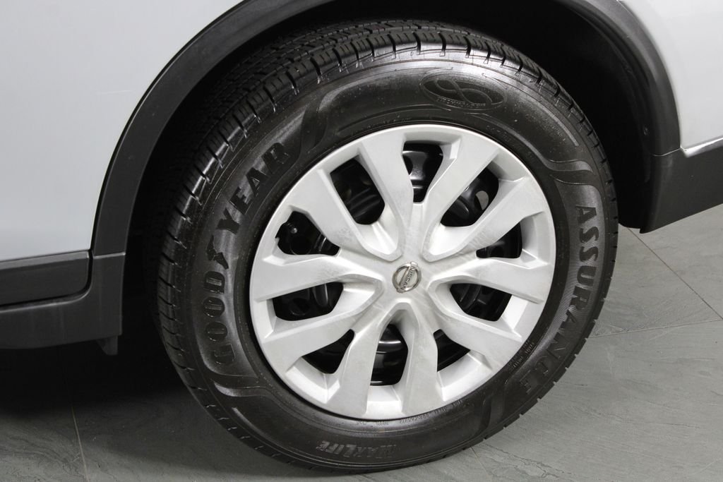 2019 Nissan Rogue S - Photo 11