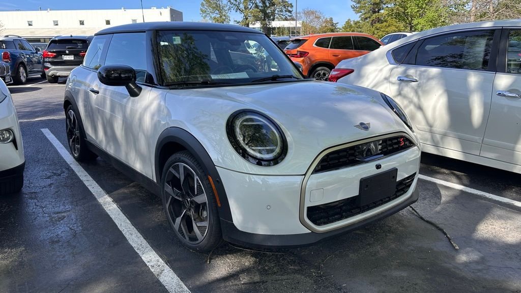 2025 MINI Cooper S Iconic