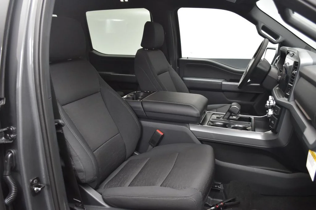 New 2026 Gray Metallic Ford XLT image 26