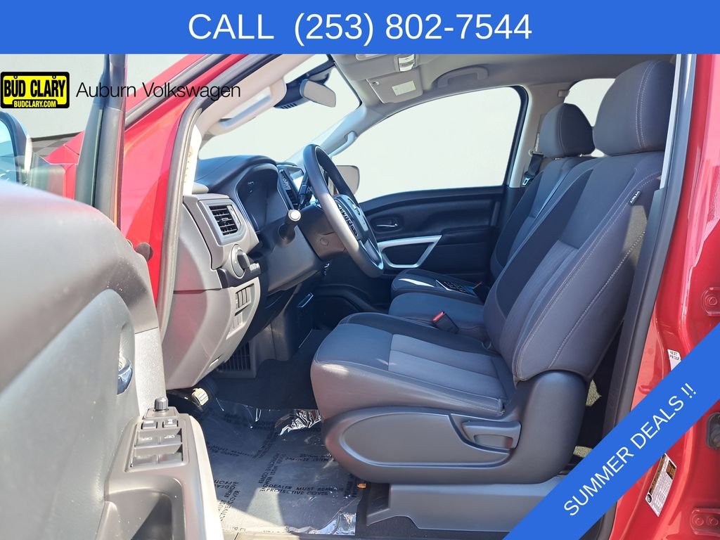 2022 Nissan Titan SV - Photo 13