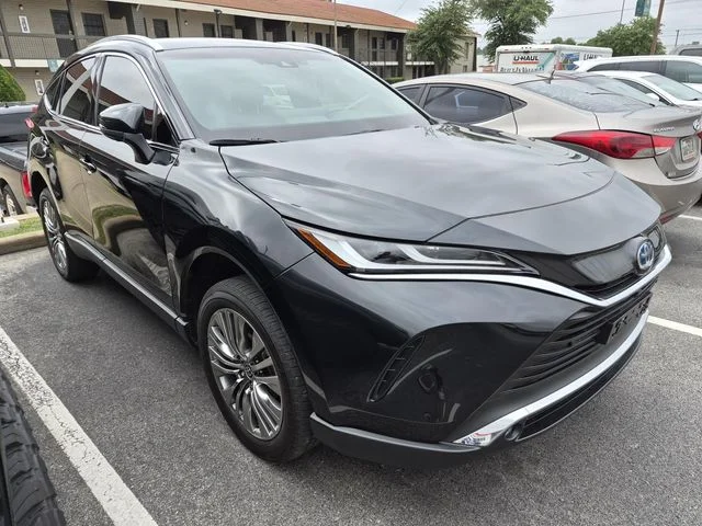 2024 Toyota Venza Limited Hybrid AWD's photo