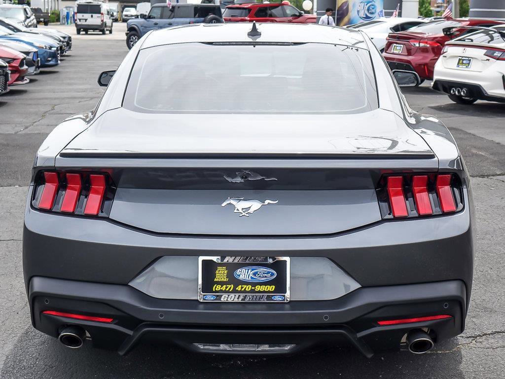 Used 2025 Carbonized Gray Metallic Ford EcoBoost Premium image 8
