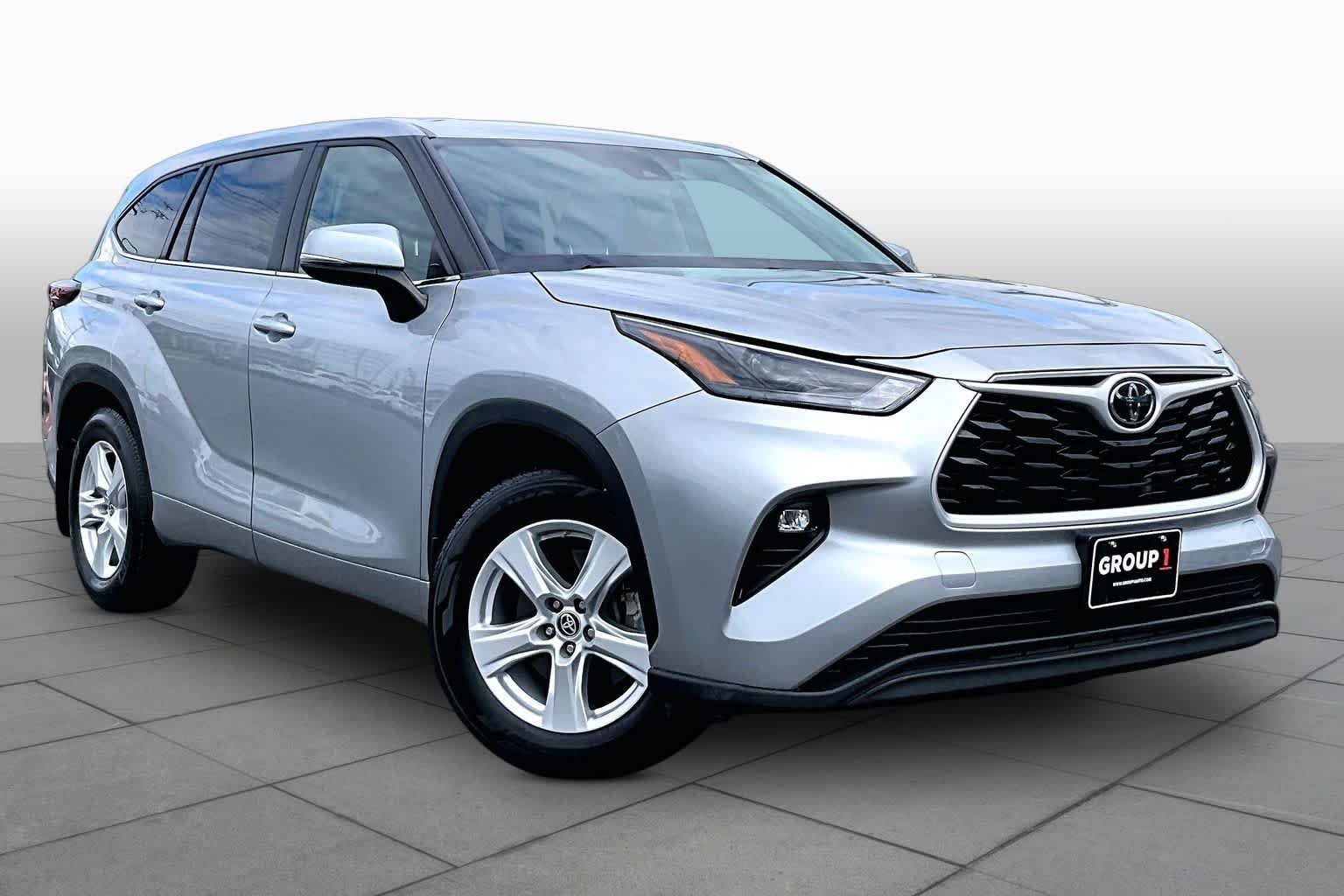 Used 2024 Celestial Silver Metallic Toyota LE image 3