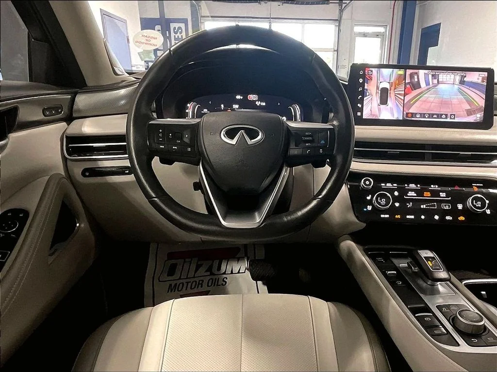 Used 2026 Blue INFINITI LUXE image 18