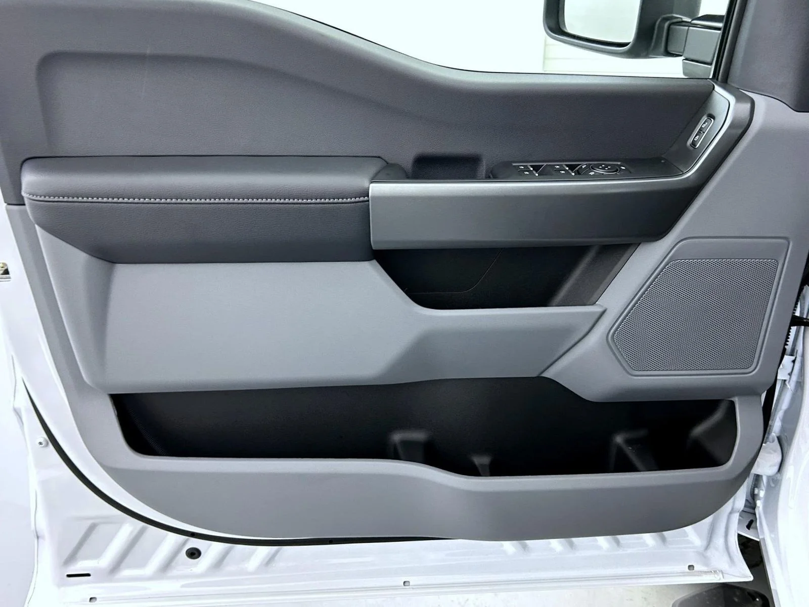 New 2026 White Ford XL image 9