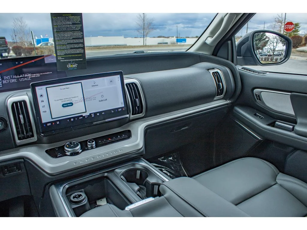 New 2026 GLACIER GRAY METALLIC Ford Active image 39