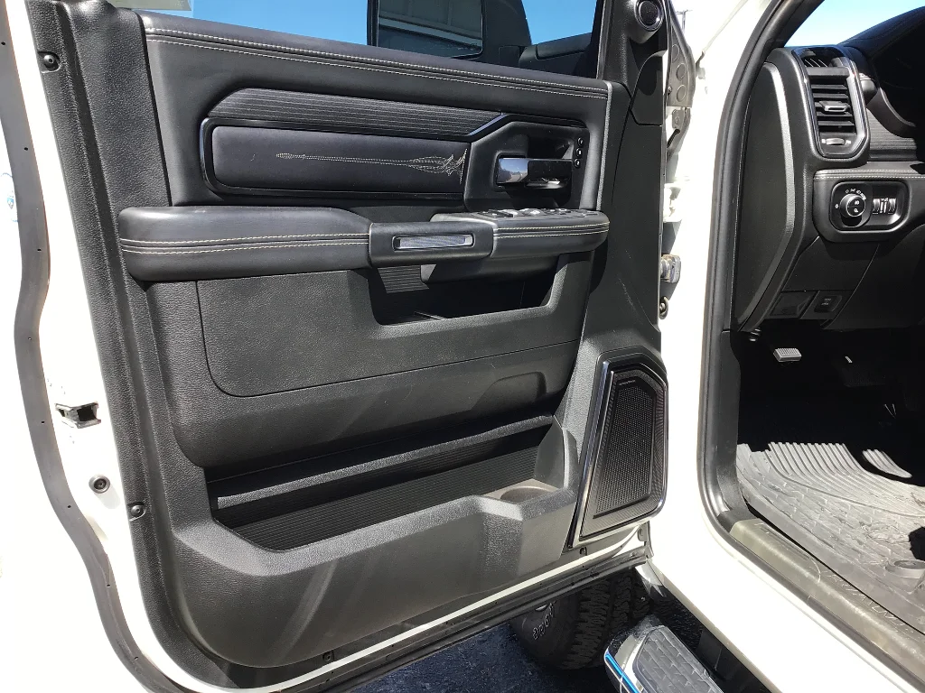 Used 2024 Pearl White Ram Limited image 9