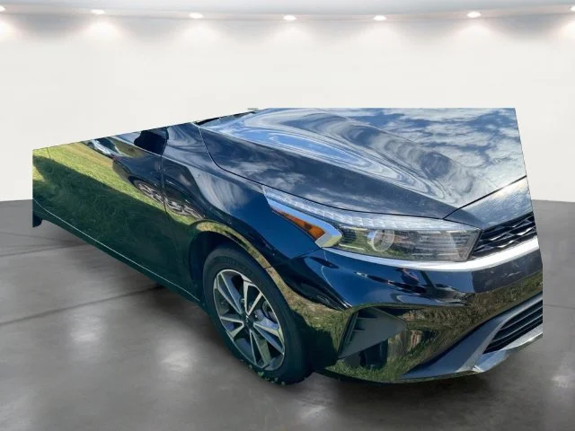 Used 2023 Black Kia LXS image 10