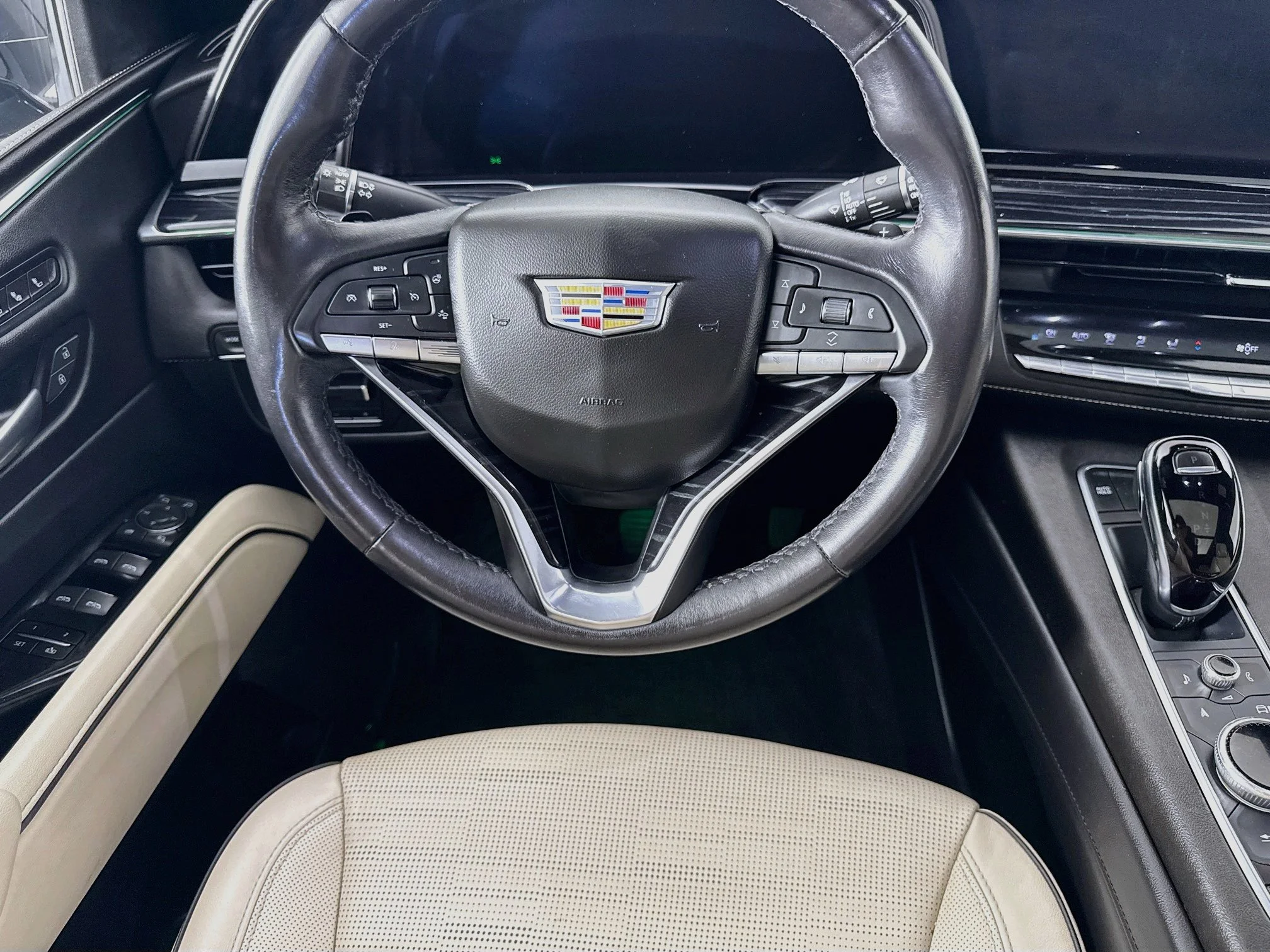 Used 2022 Black Raven Cadillac Sport image 25