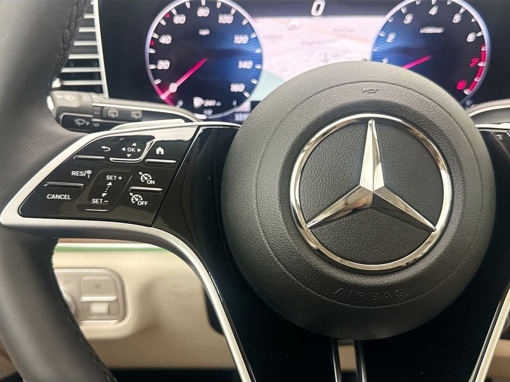 New 2026 Selenite Grey Metallic Mercedes-Benz GLE 450 image 11