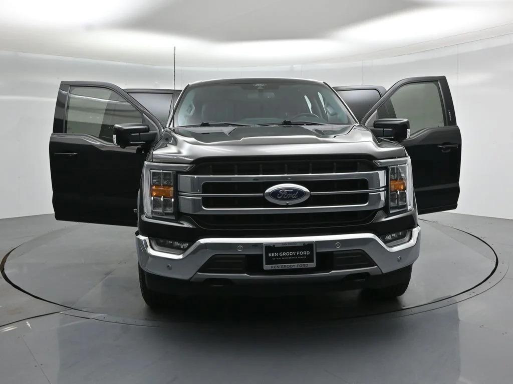 Certified Used 2022 Black Ford Lariat image 33