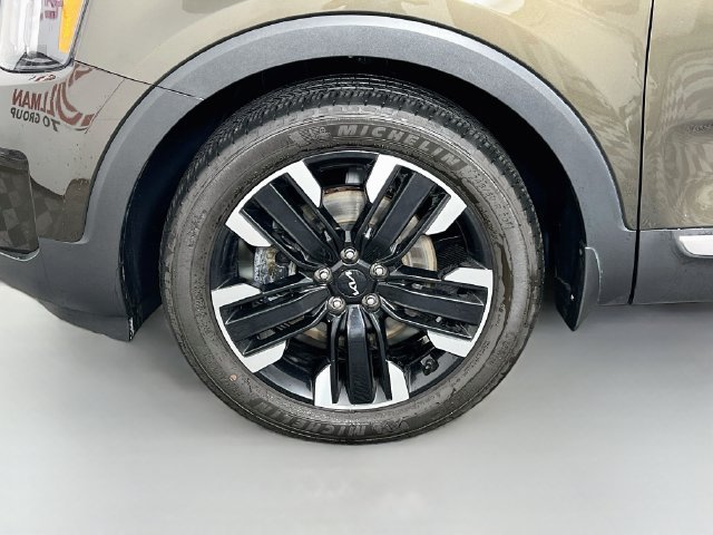 Used 2024 Green Kia SX image 11
