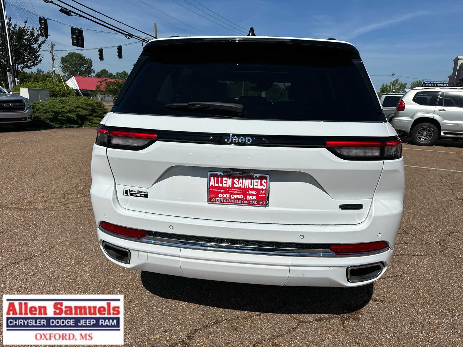 Used 2023 Bright White Clearcoat Jeep Overland image 4